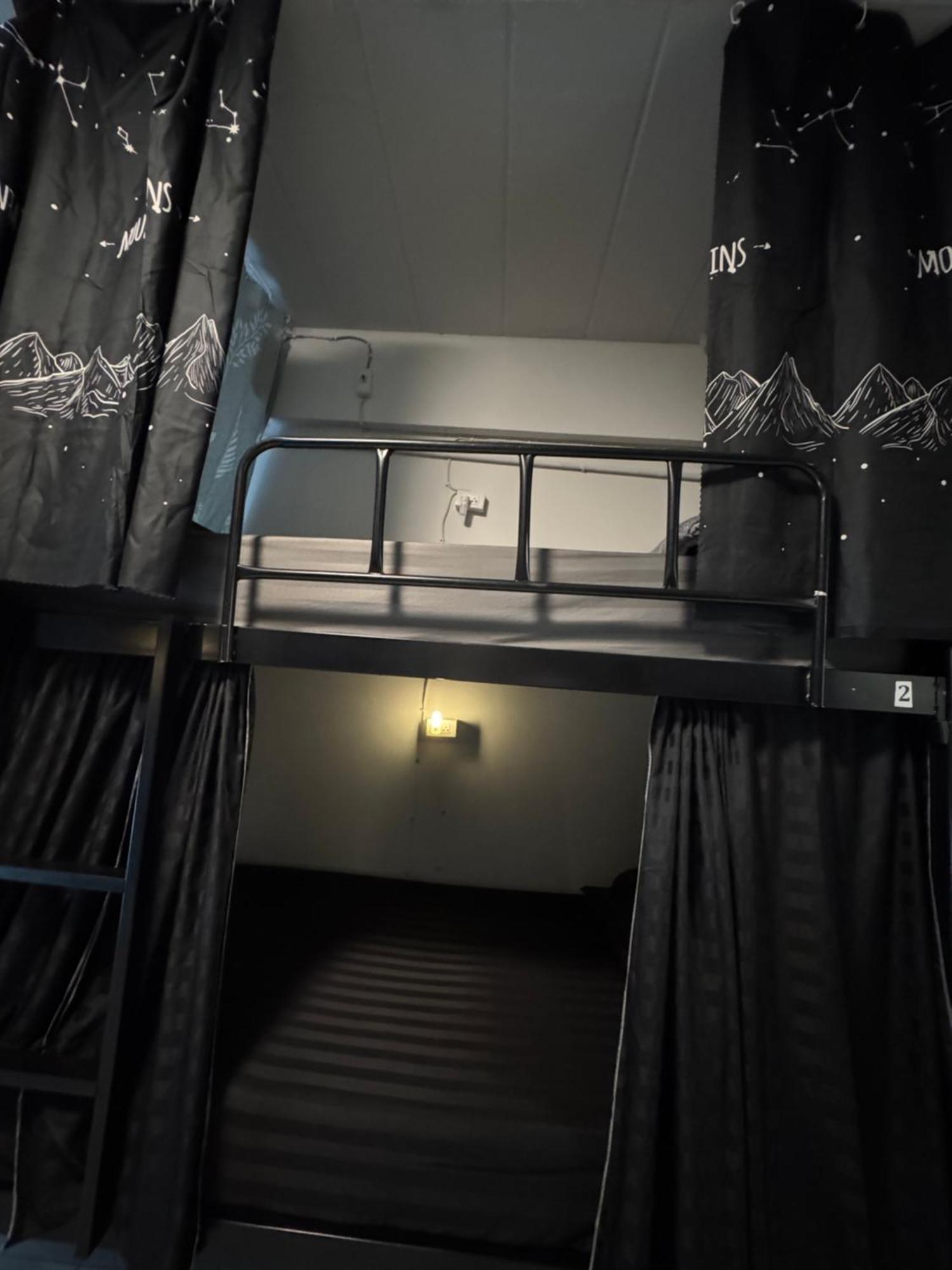 Mahar Hostel Chiangmai Csiangmaj Kültér fotó