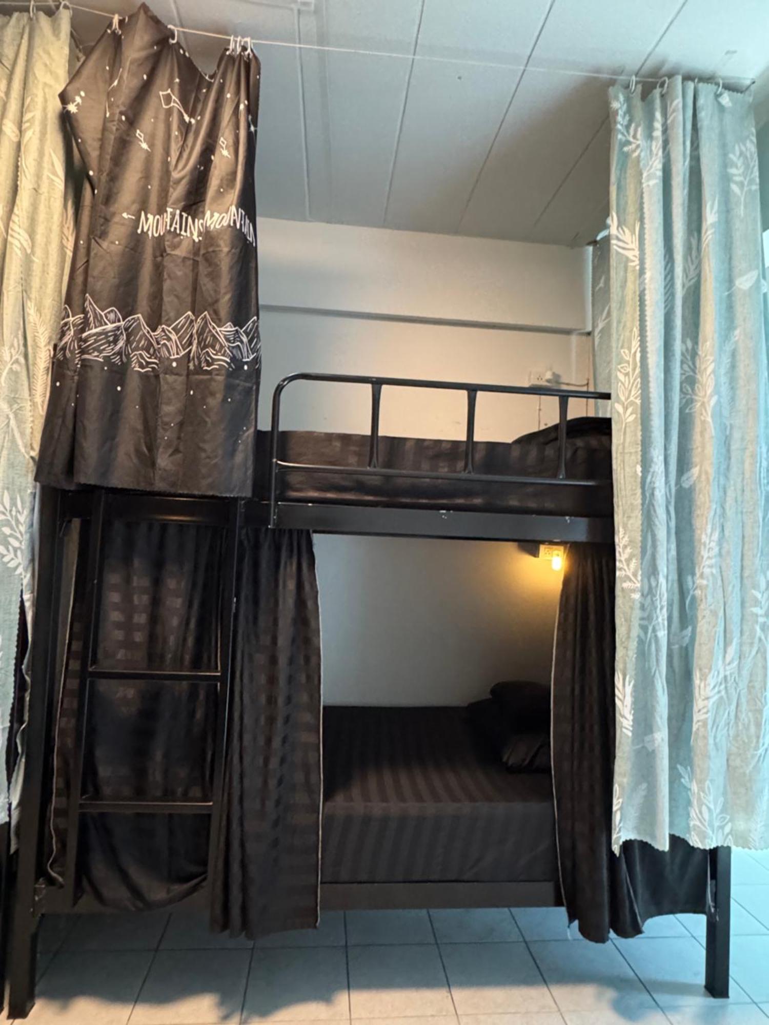Mahar Hostel Chiangmai Csiangmaj Kültér fotó